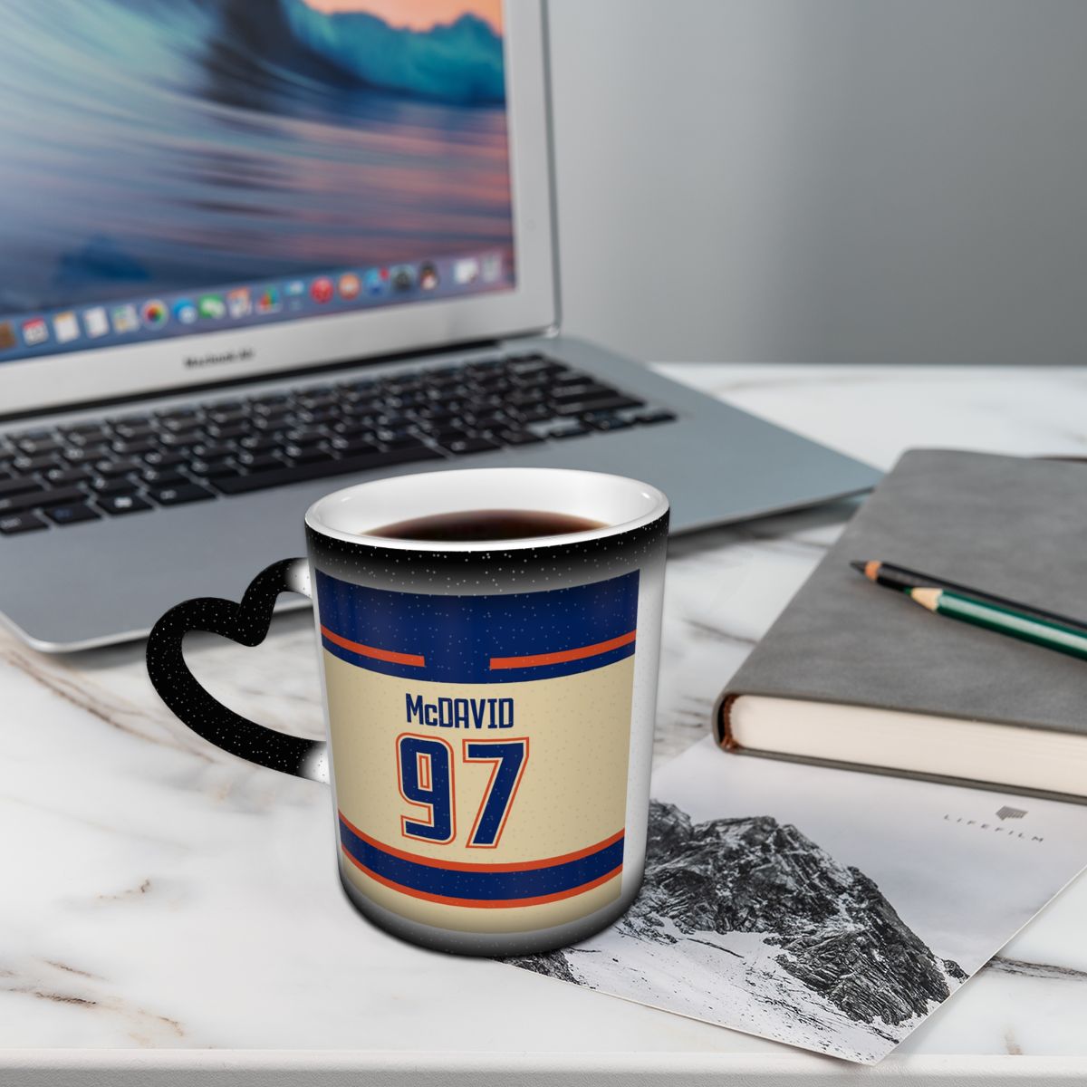 Connor McDavid Alternate Mug F - Alternative To Coffee And Tea incelemesi ve fiyatı